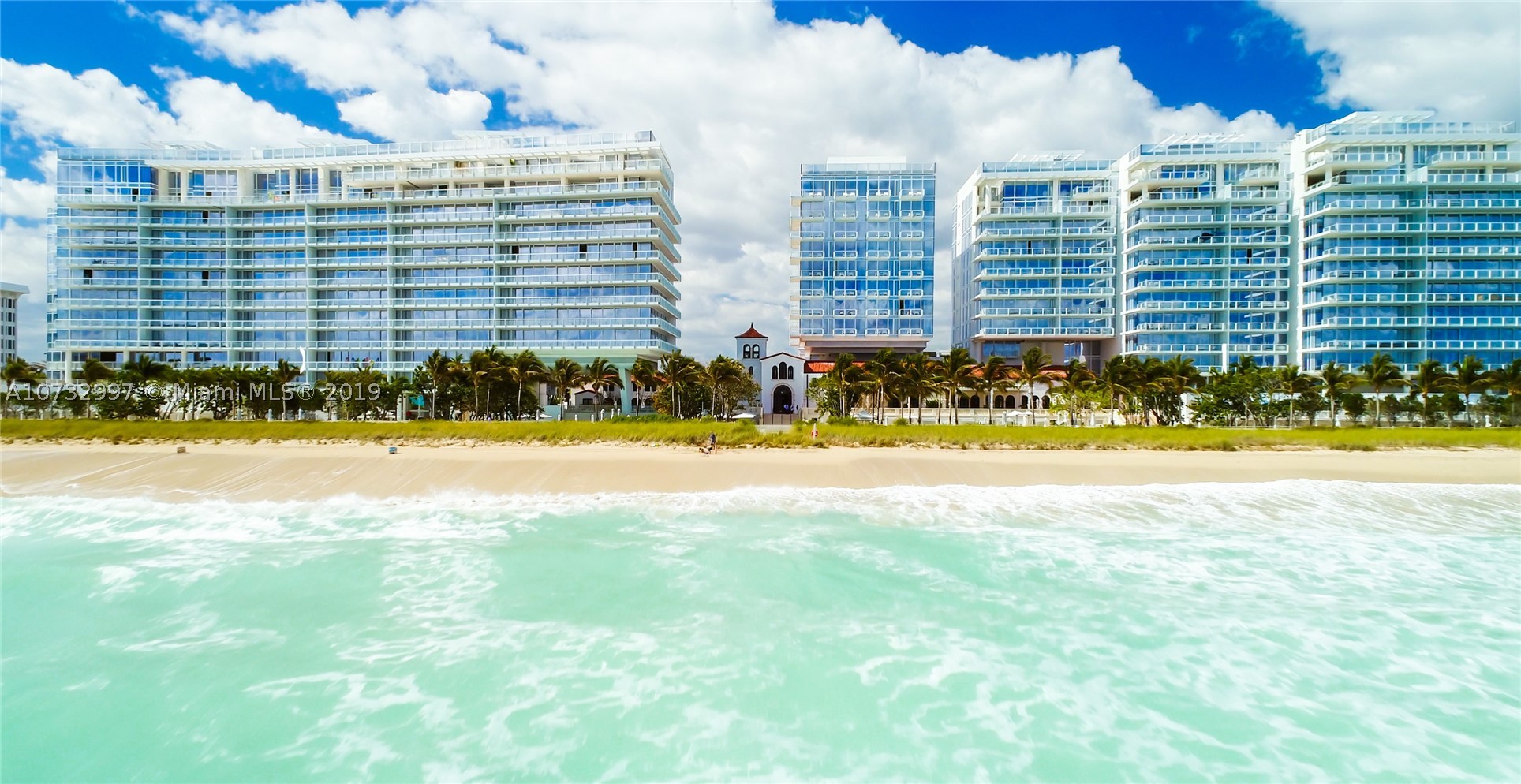 SURF CLUB CONDO - Residential