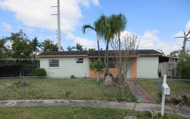 HUD Property Sold As Is- Case #095-026450. Grand Single Family home with 3 bedrooms and 1 bathroom, tile floors. Open spacious layout sitting on a corner lot within a quite cul-de-sac! Additional parking on the side with space for a boat or RV. Excellent opportunity for a motivated buyer, one of the largest lots in the area. Open floorplan with spacious layout available to use for your own needs. Large rear patio area, perfect for entertaining family and friends! Large driveway for multiple vehicles. Conveniently within minutes of great schools, major highways and shopping centers! IE: Repair with Escrow