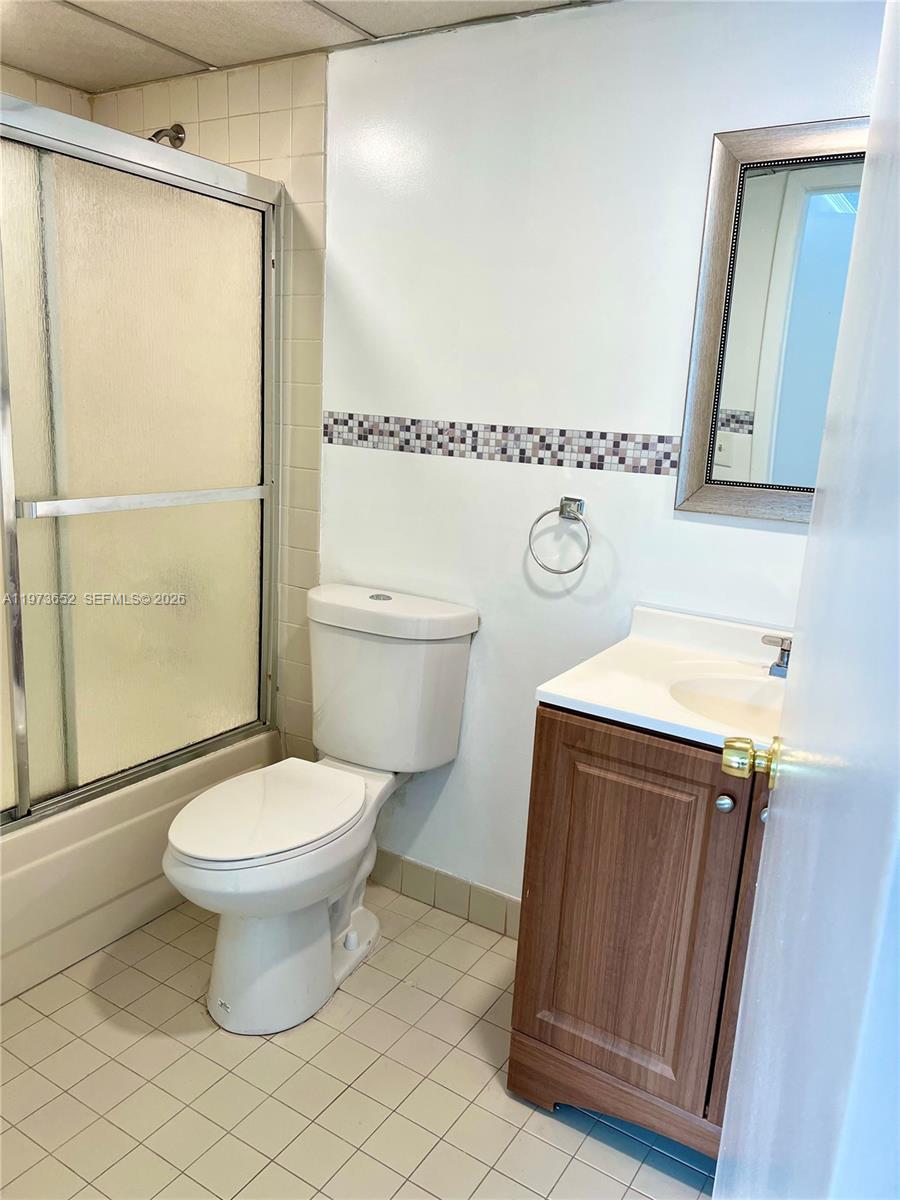 CARMEL LAKES CONDO NO 9 - Residential Lease
