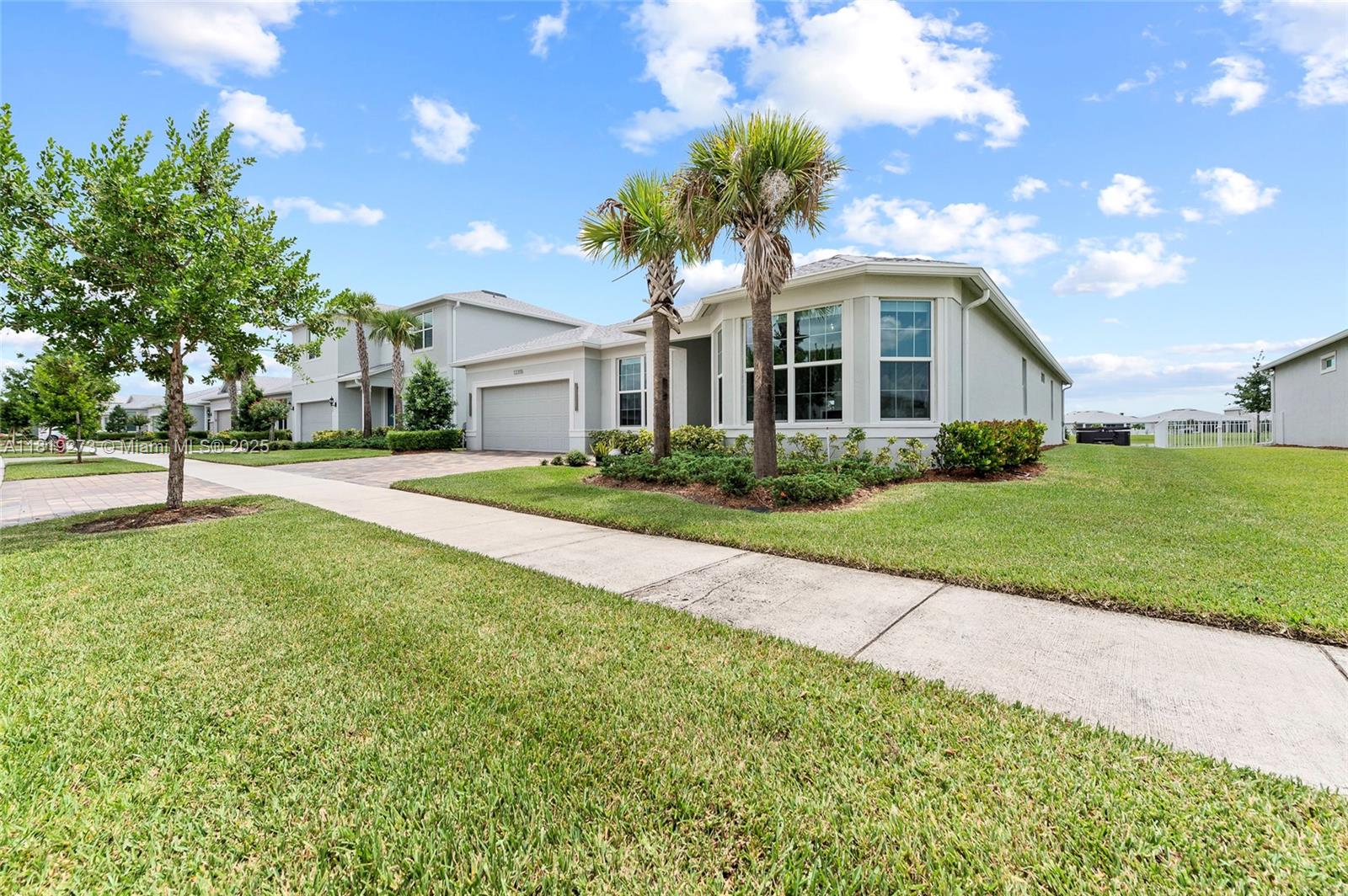 HERON PRESERVE AT TRADITI - Residential