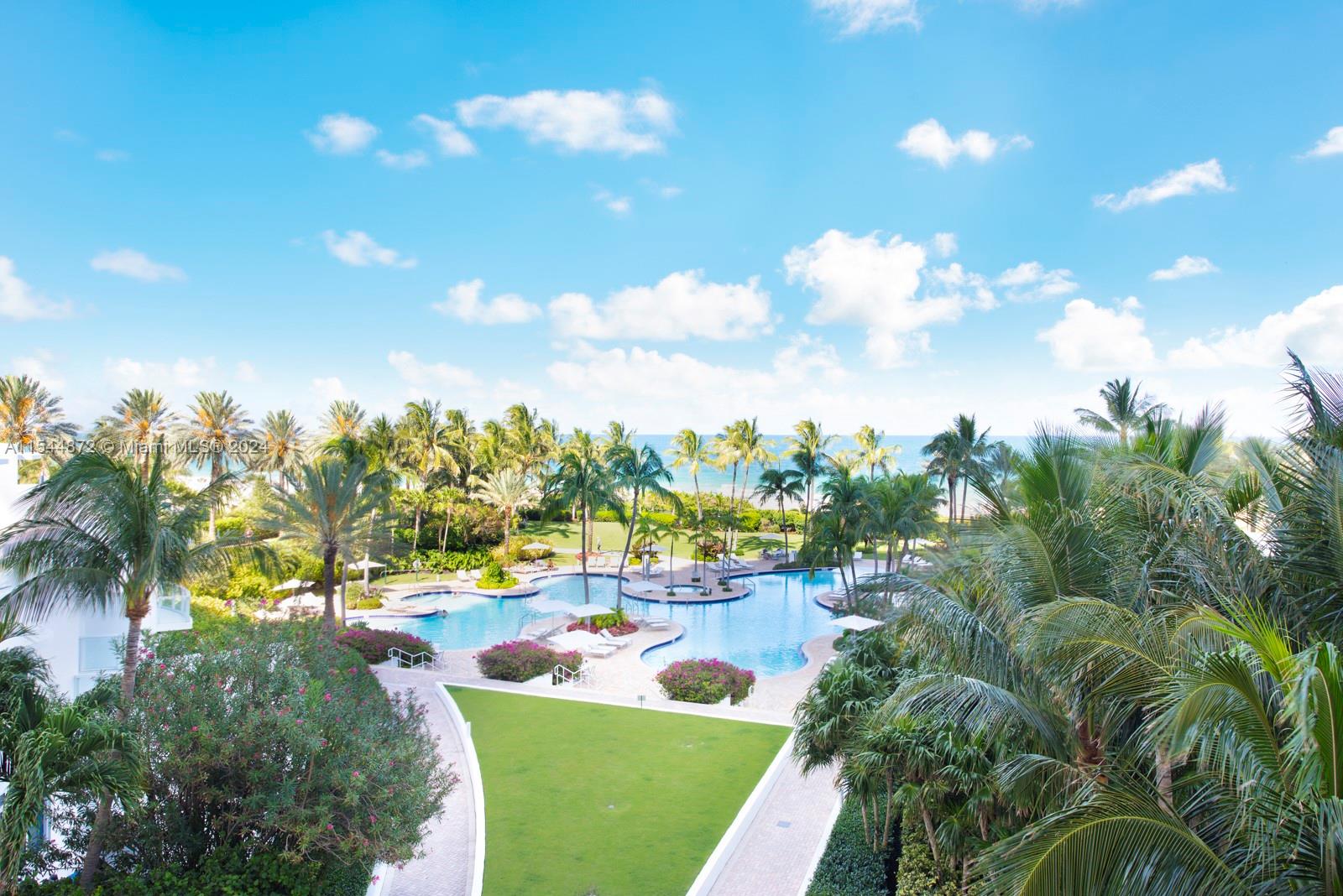 CONTINUUM ON SOUTH BEACH - Residential