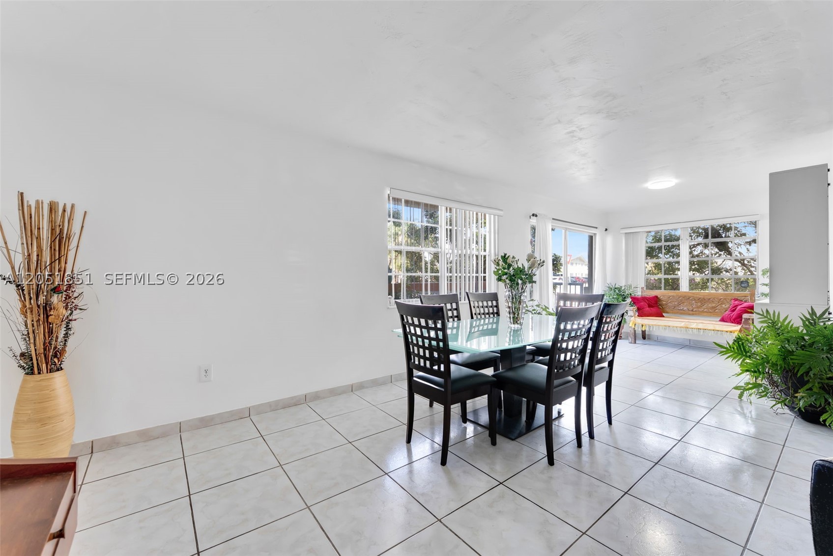 SUTTON HOUSE CONDO - Residential Lease