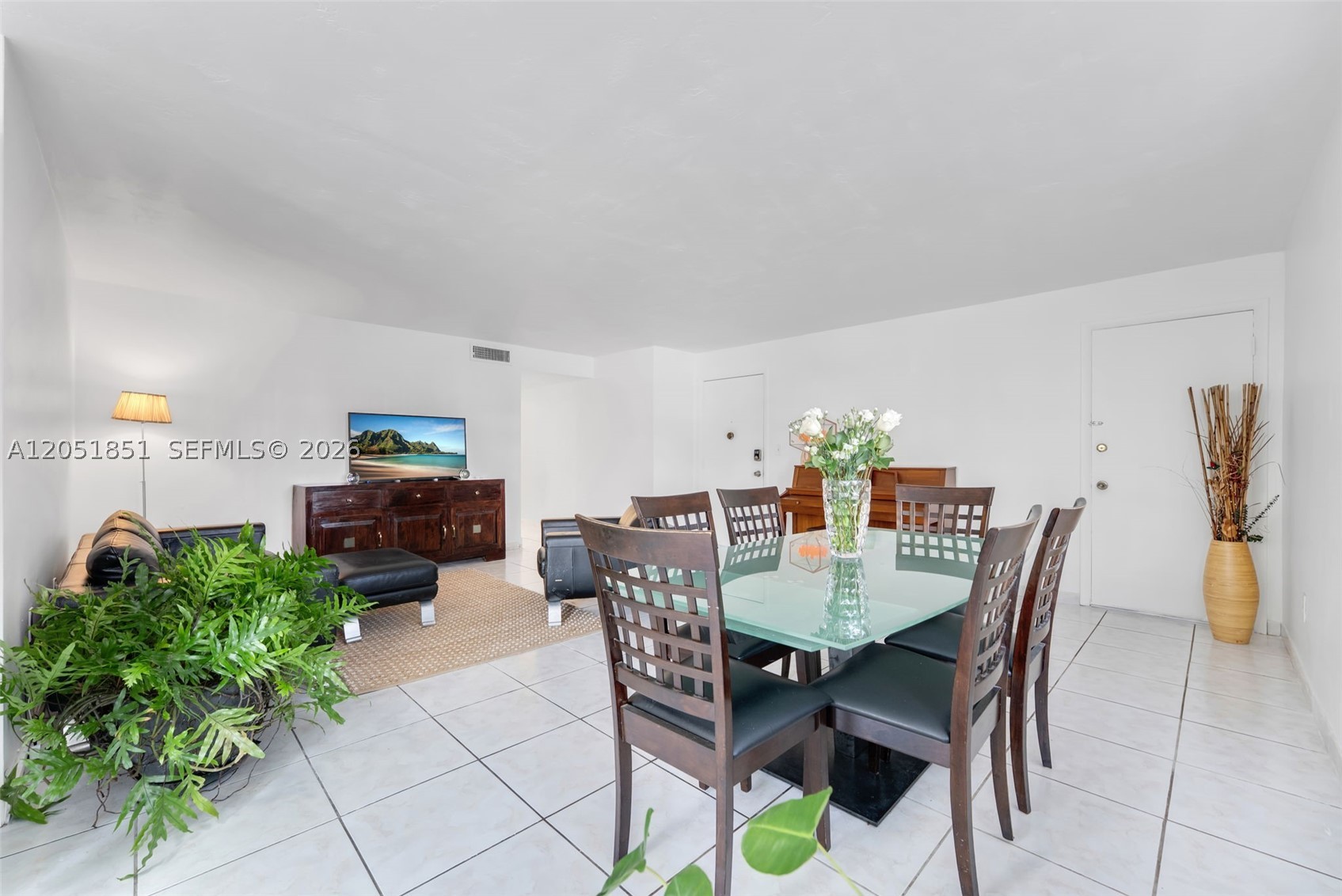 SUTTON HOUSE CONDO - Residential Lease