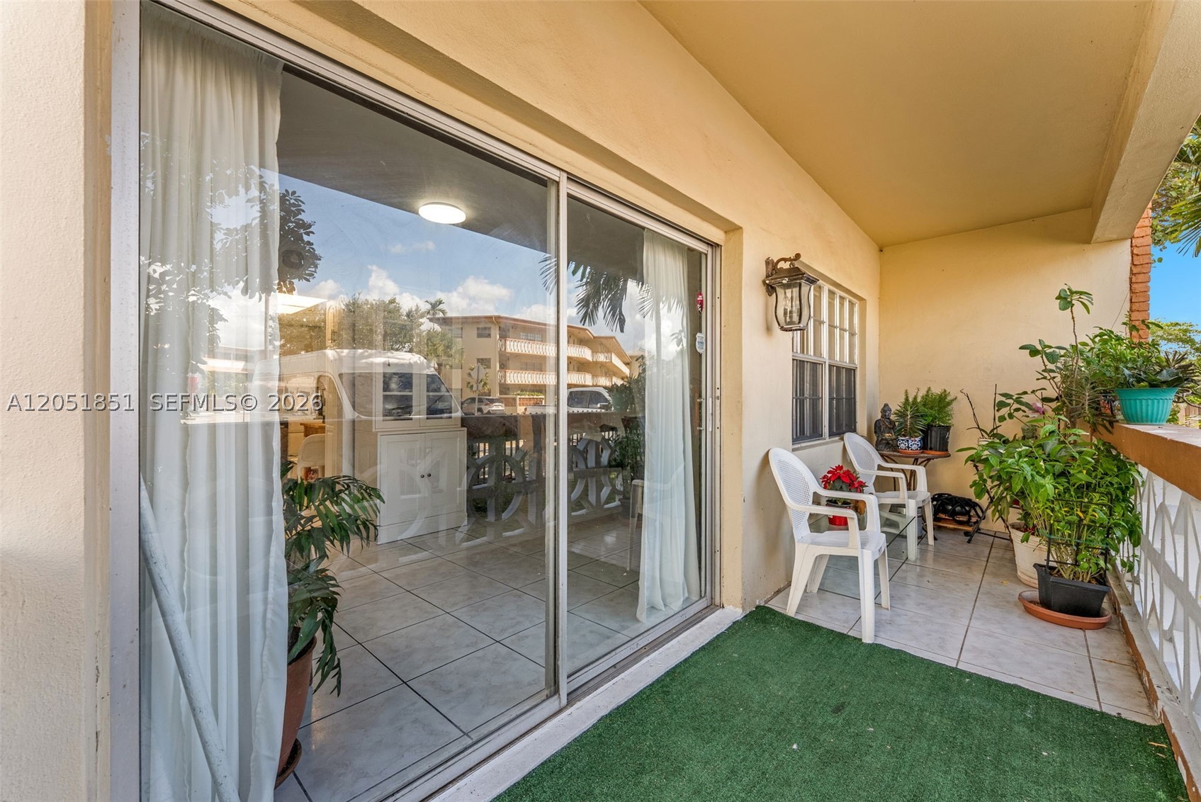 SUTTON HOUSE CONDO - Residential Lease