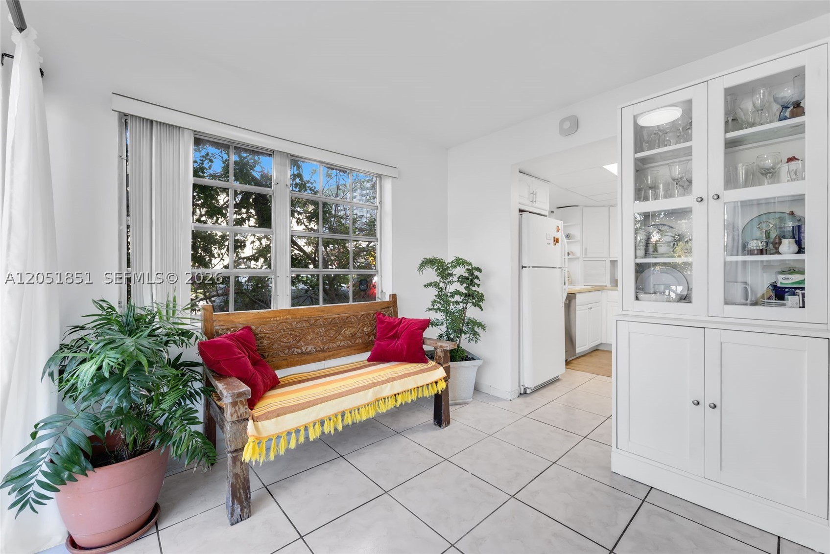 SUTTON HOUSE CONDO - Residential Lease