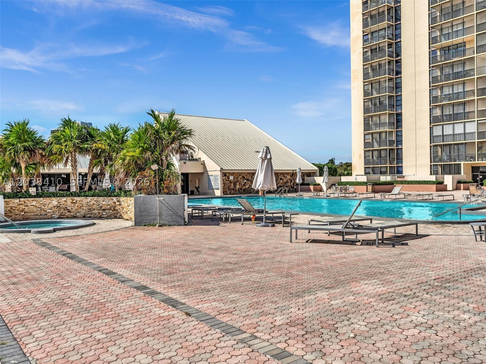 CORONADO CONDO- TOWER II - Residential