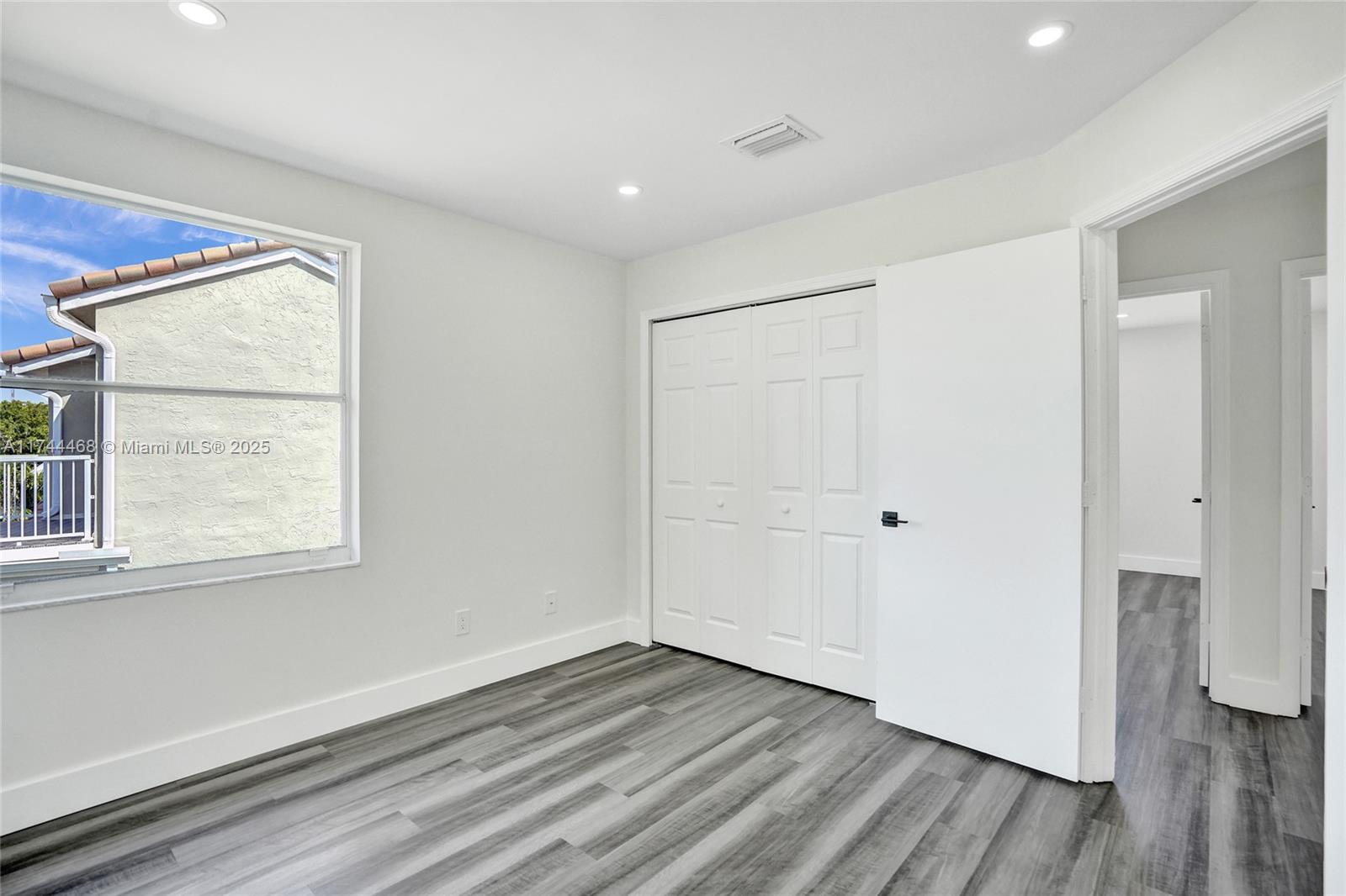 SILVER LAKES AT PEMBROKE - Residential