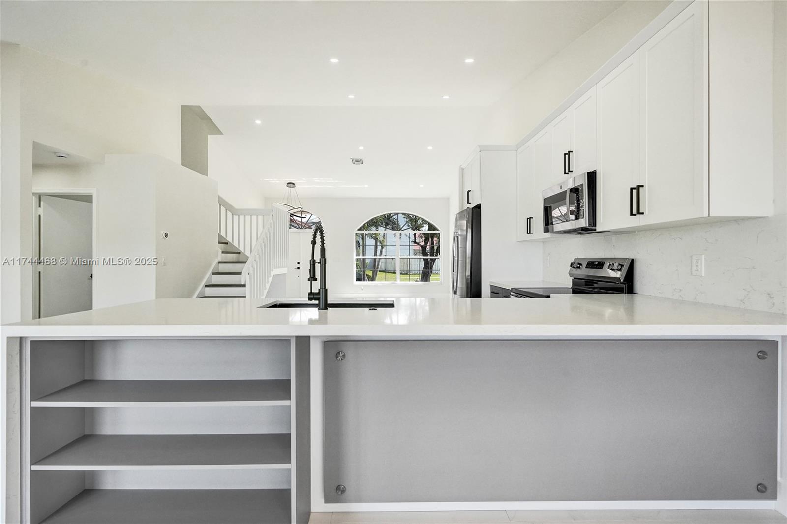 SILVER LAKES AT PEMBROKE - Residential