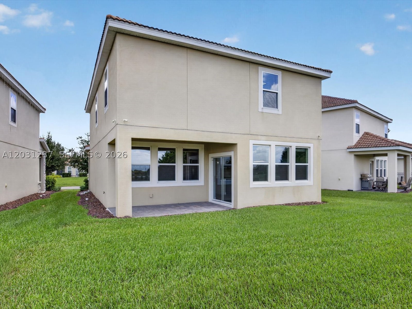 CHAMPIONS GATE - Residential