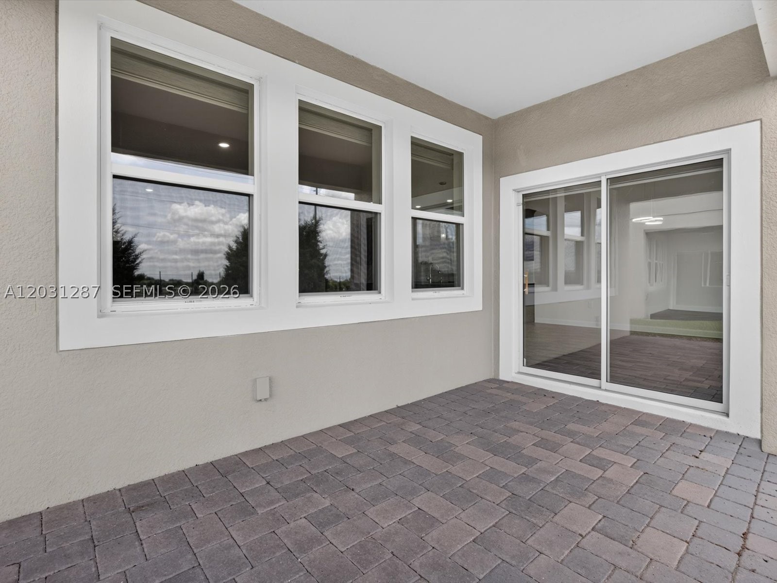 CHAMPIONS GATE - Residential