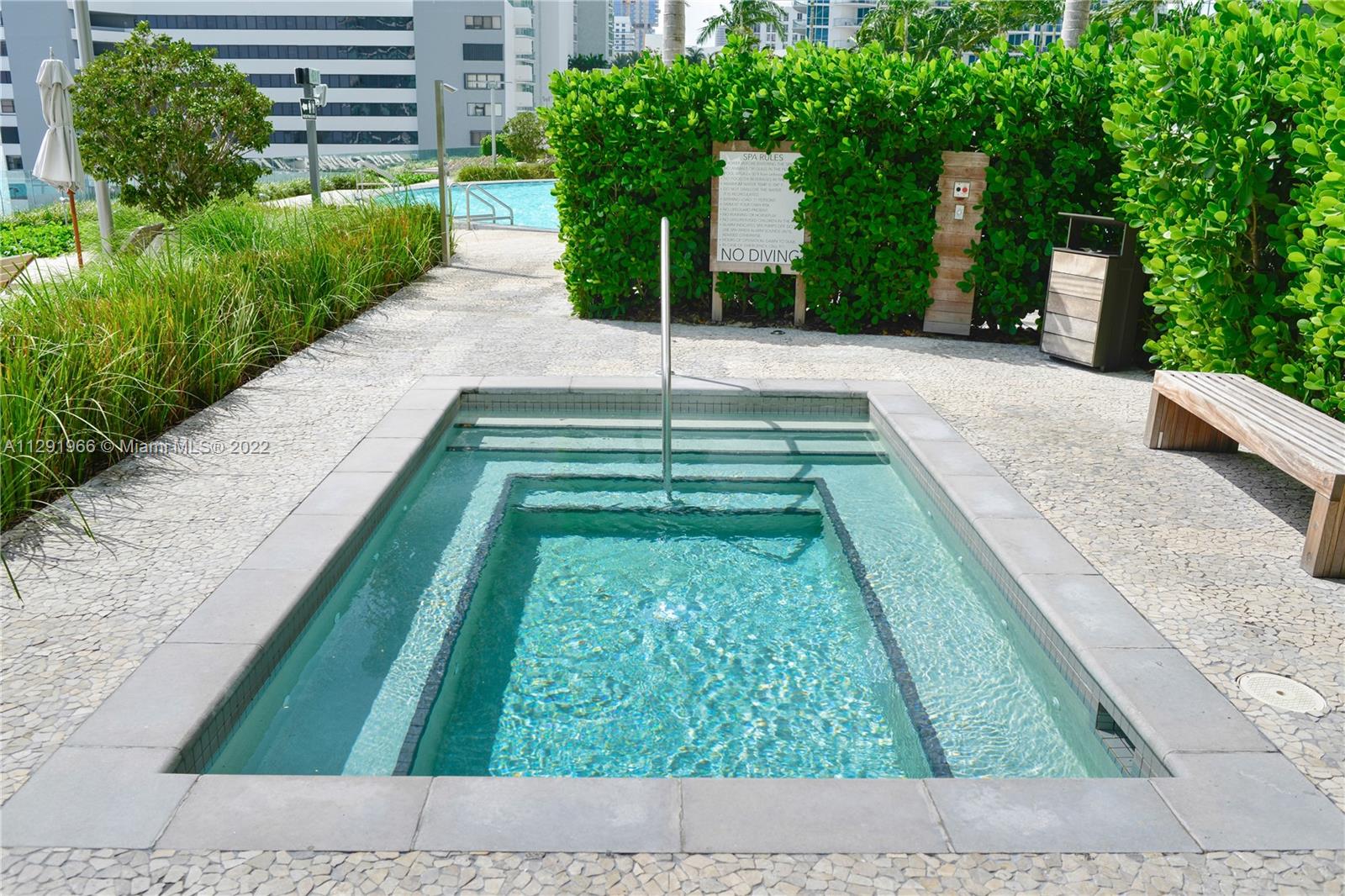 PARAISO BAY CONDO - Residential Lease