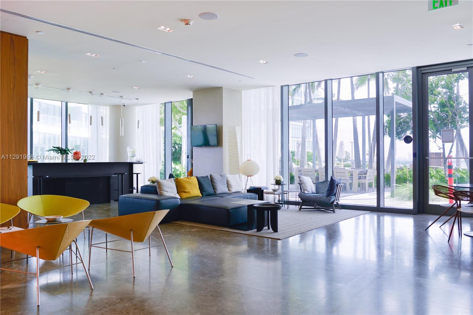 PARAISO BAY CONDO - Residential Lease