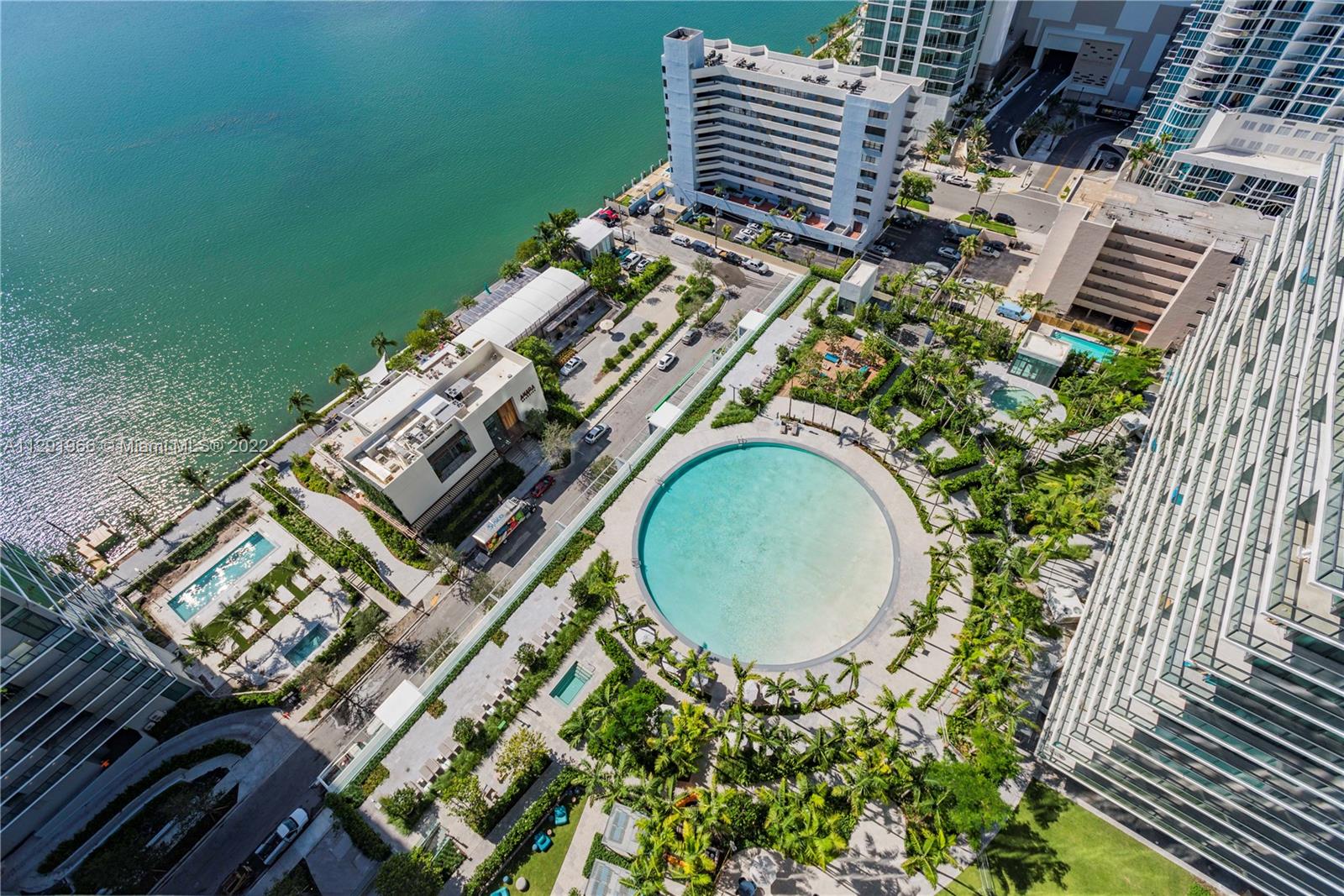 PARAISO BAY CONDO - Residential Lease