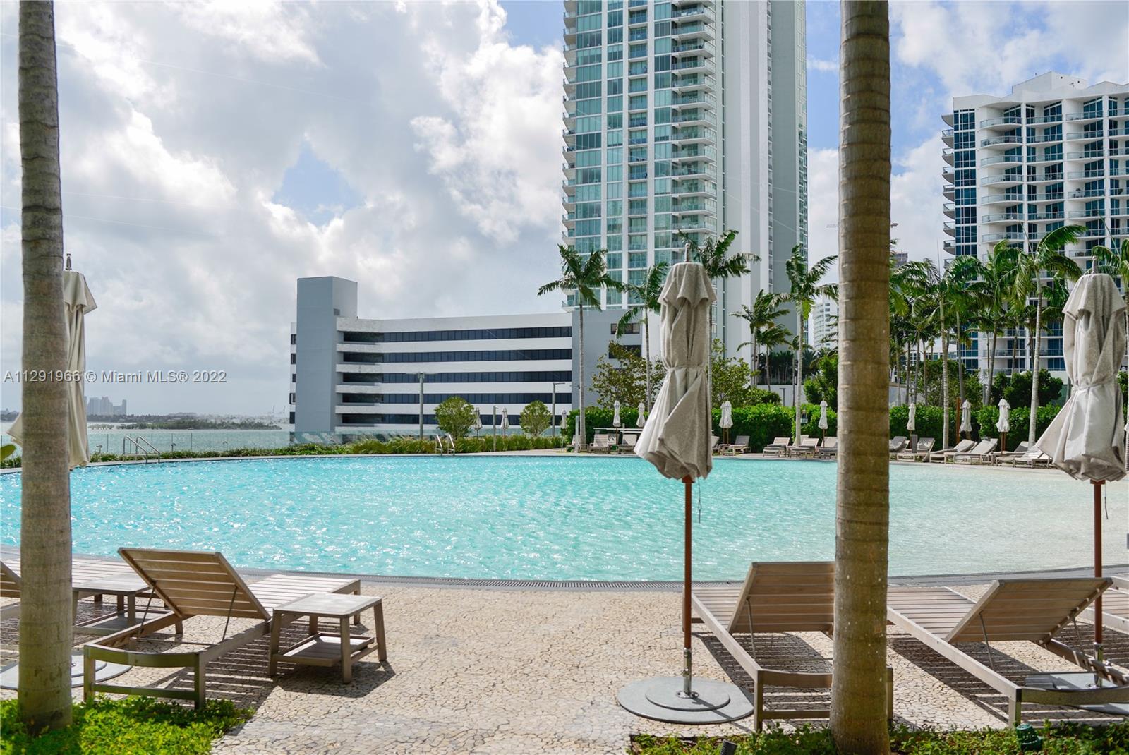 PARAISO BAY CONDO - Residential Lease