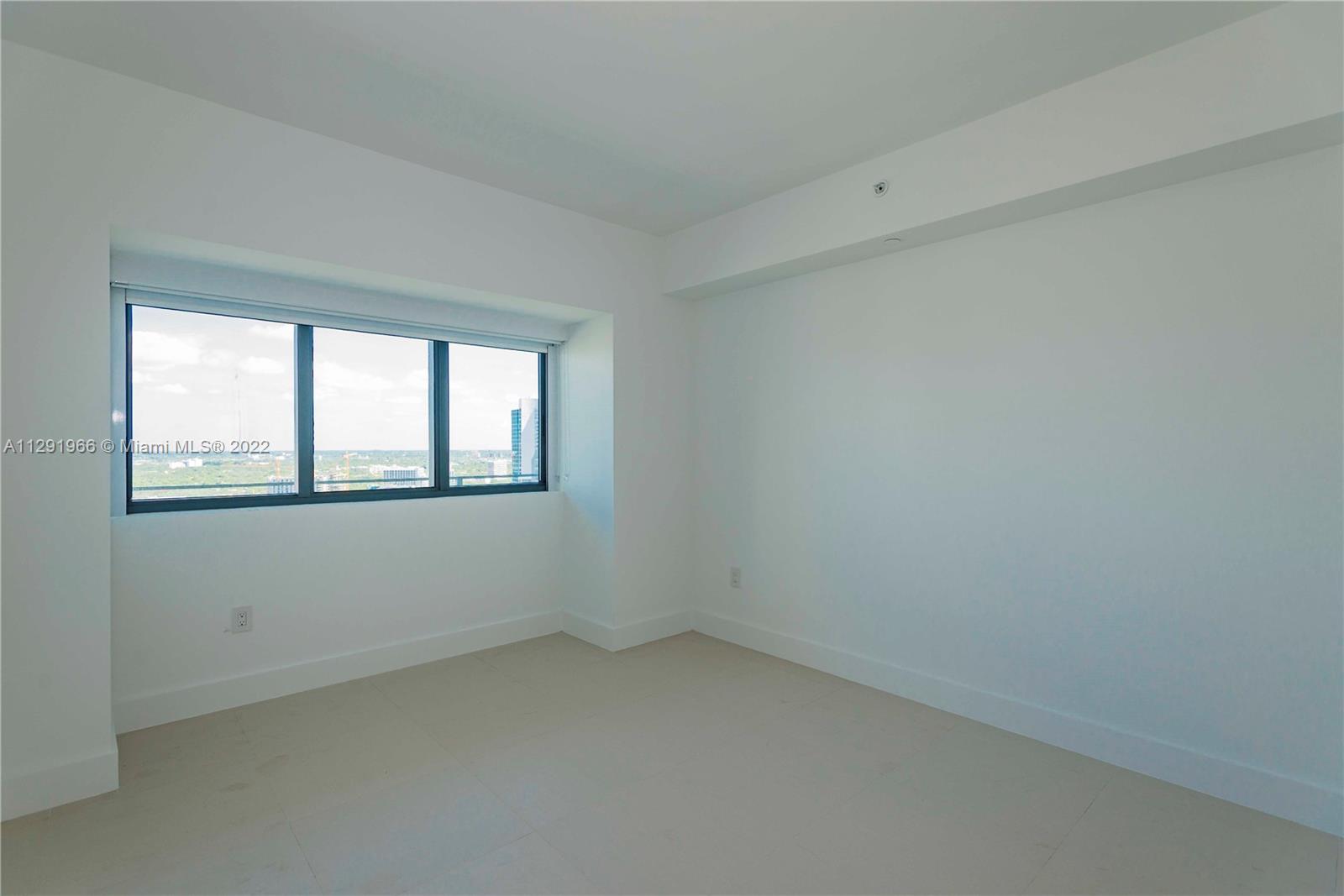 PARAISO BAY CONDO - Residential Lease