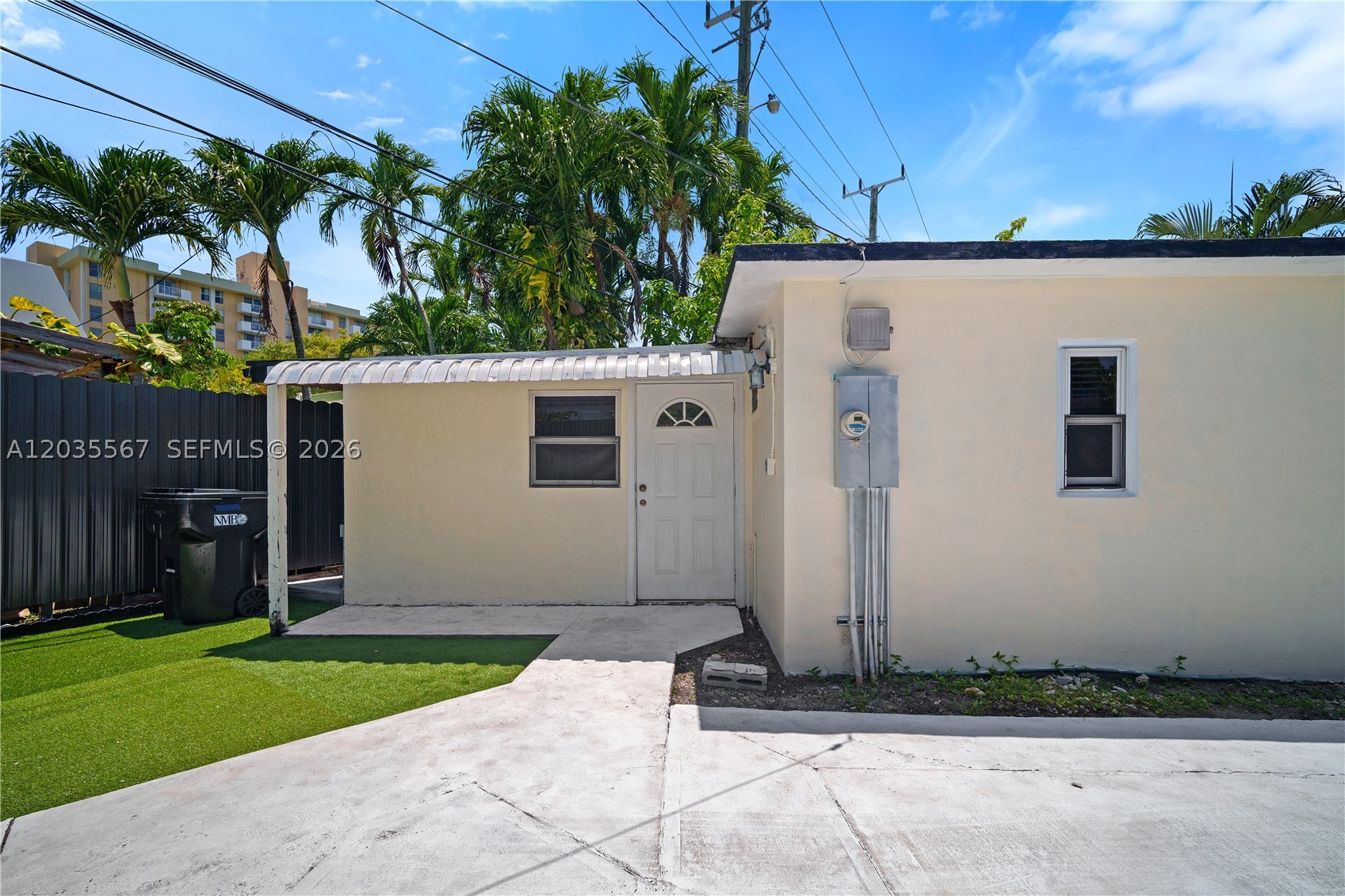 TRAILER CITY - Residential Lease