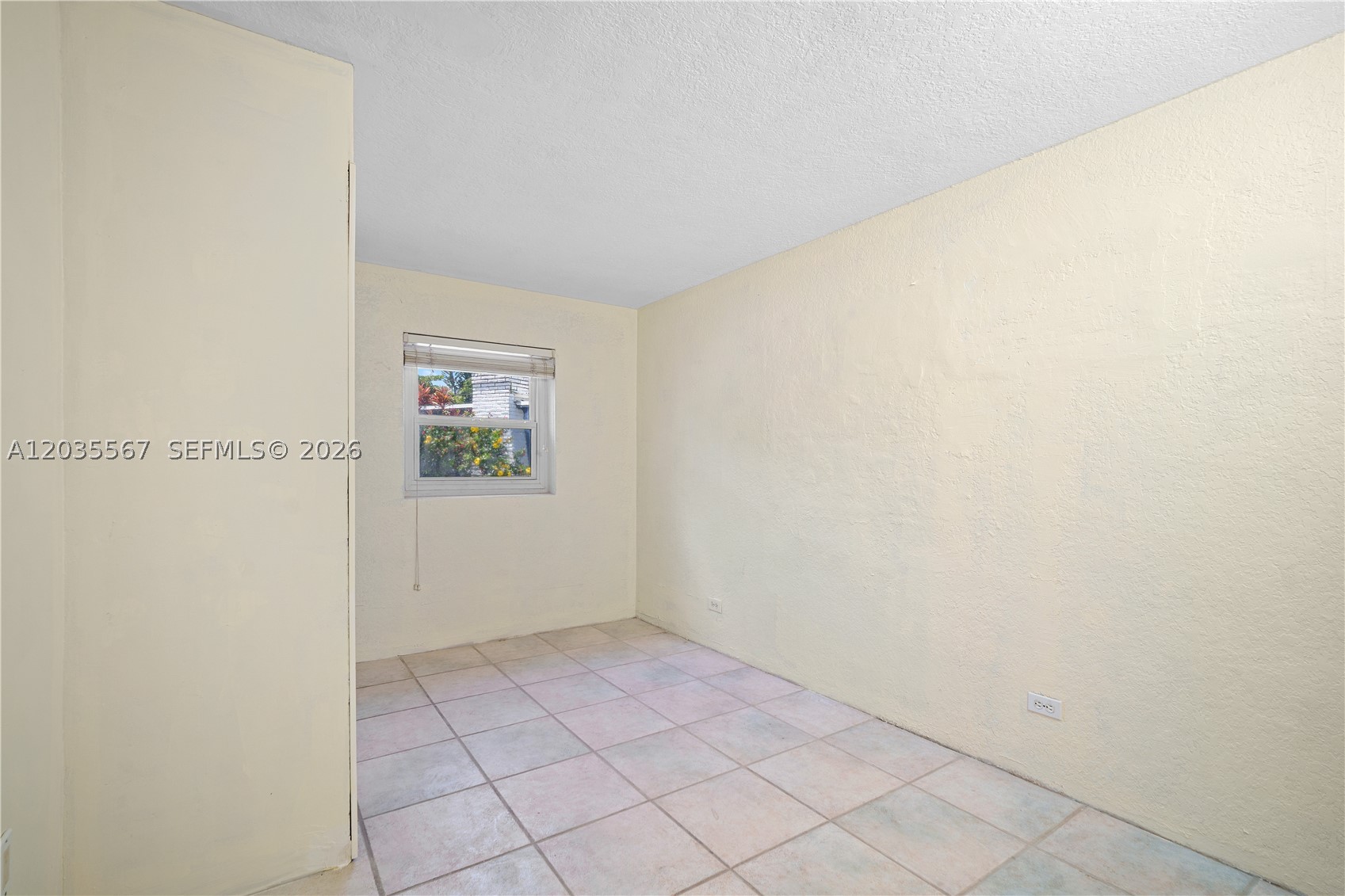 TRAILER CITY - Residential Lease