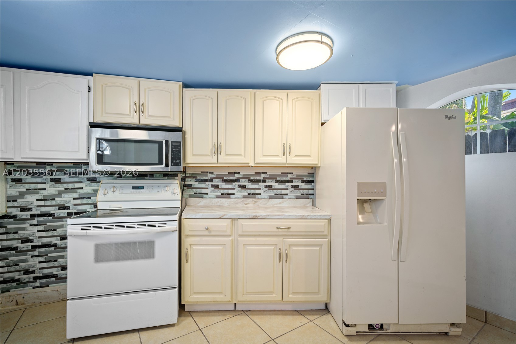 TRAILER CITY - Residential Lease