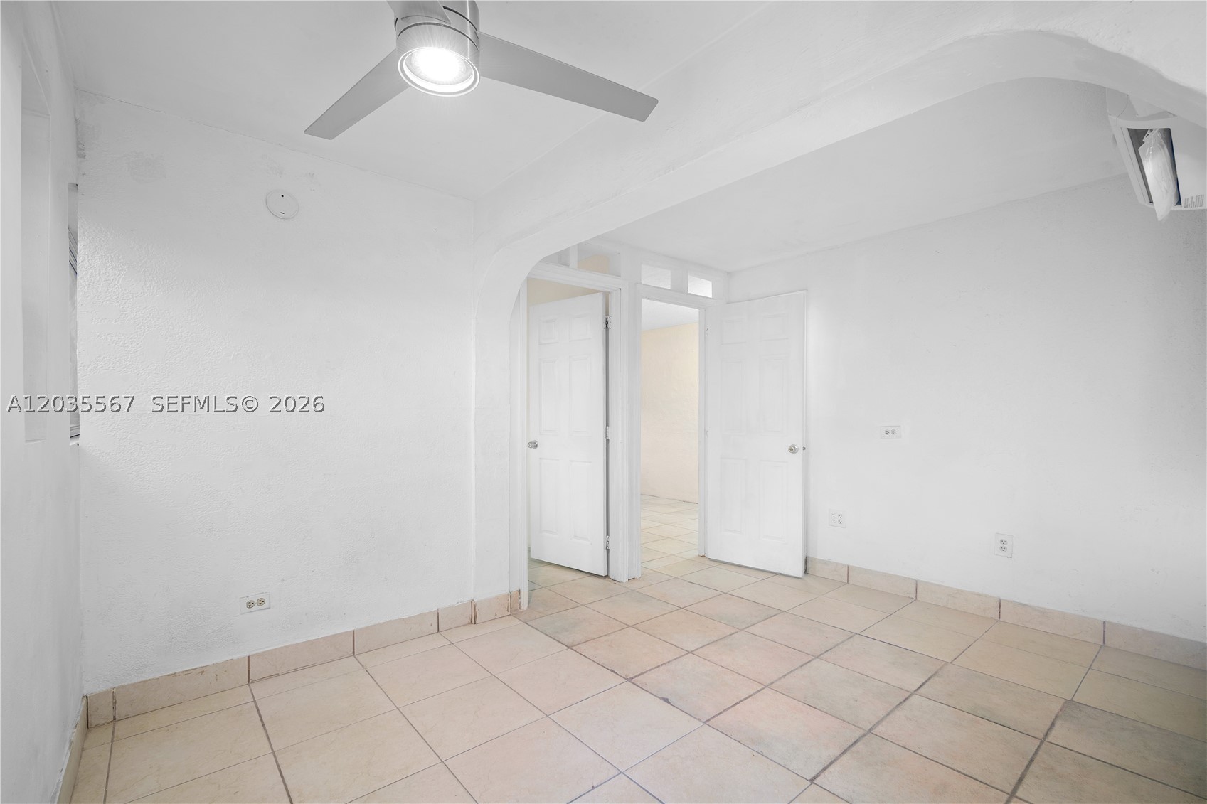 TRAILER CITY - Residential Lease