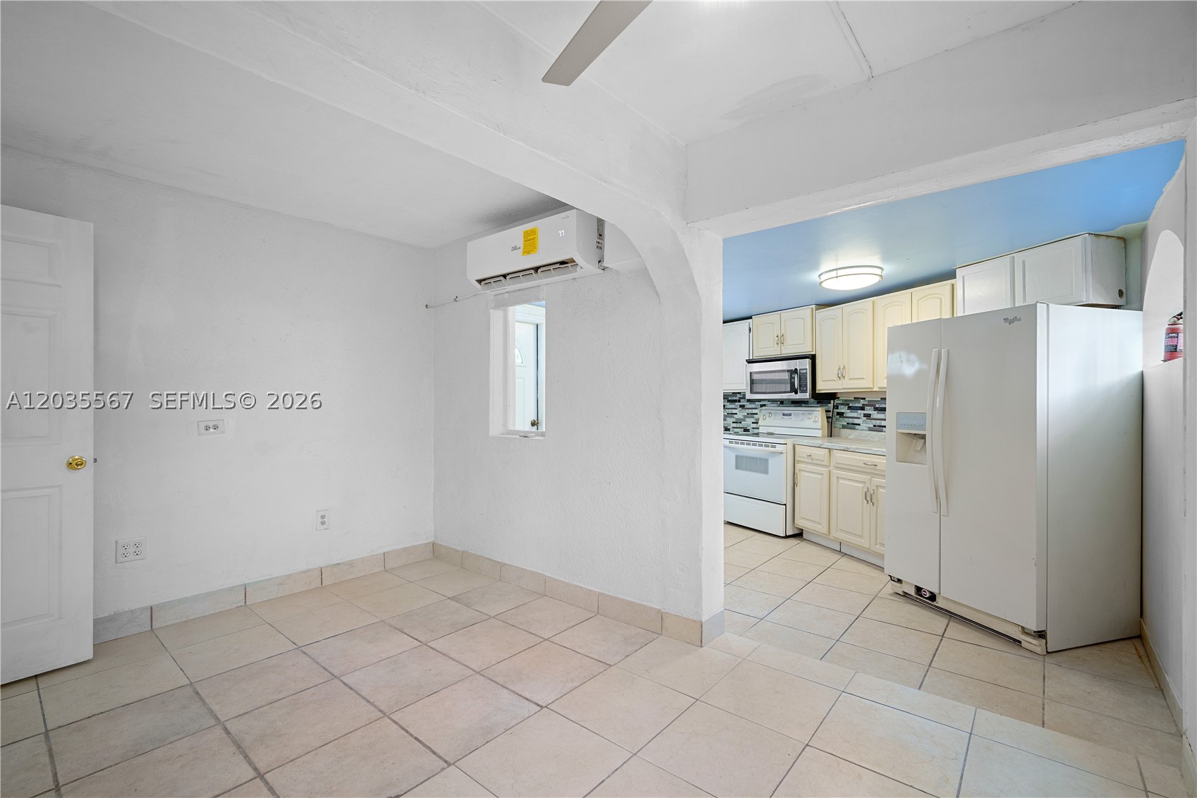 TRAILER CITY - Residential Lease
