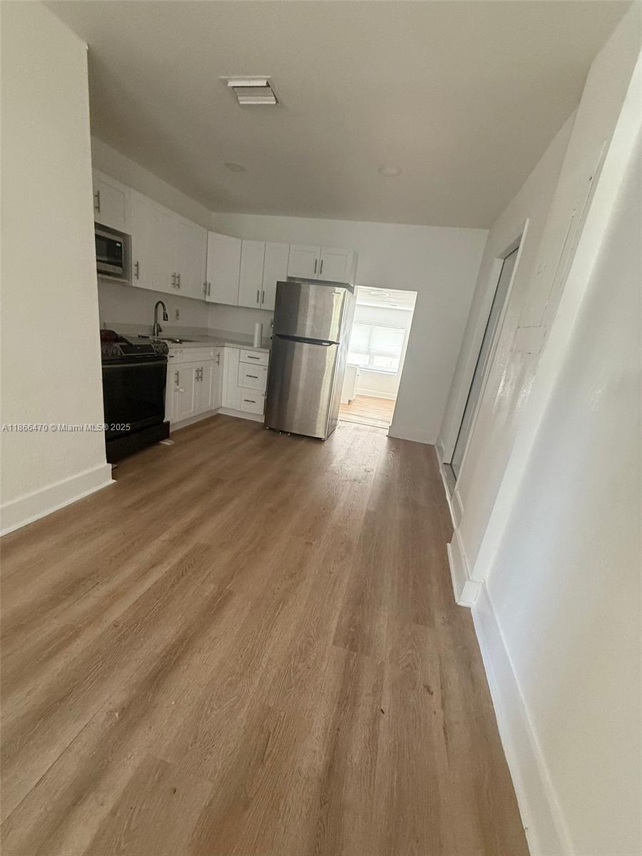 SMITH TERRACE - Residential Lease