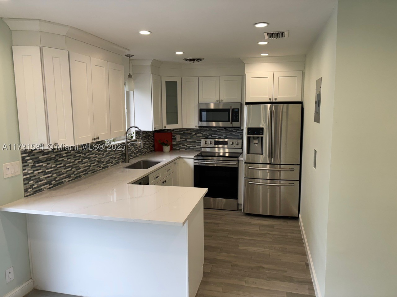 GARDNER VILLAS - Residential