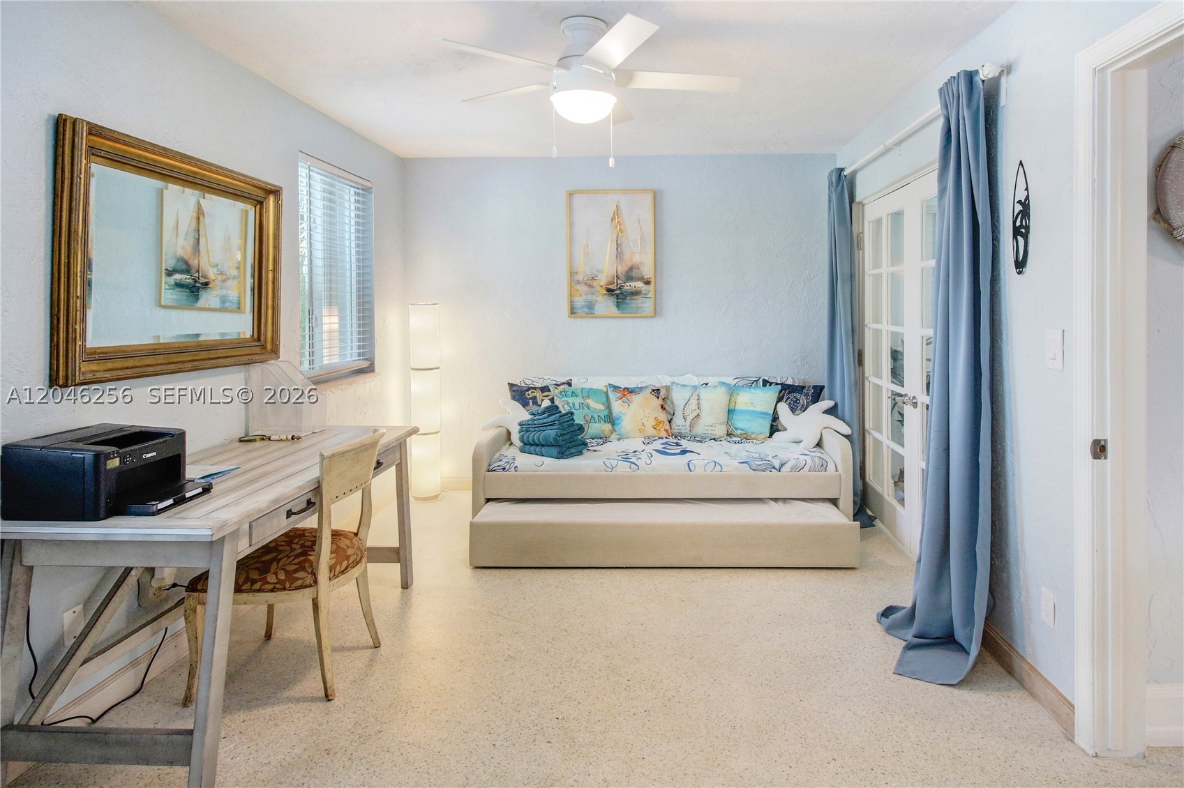 ROYAL PALM VISTA - Residential