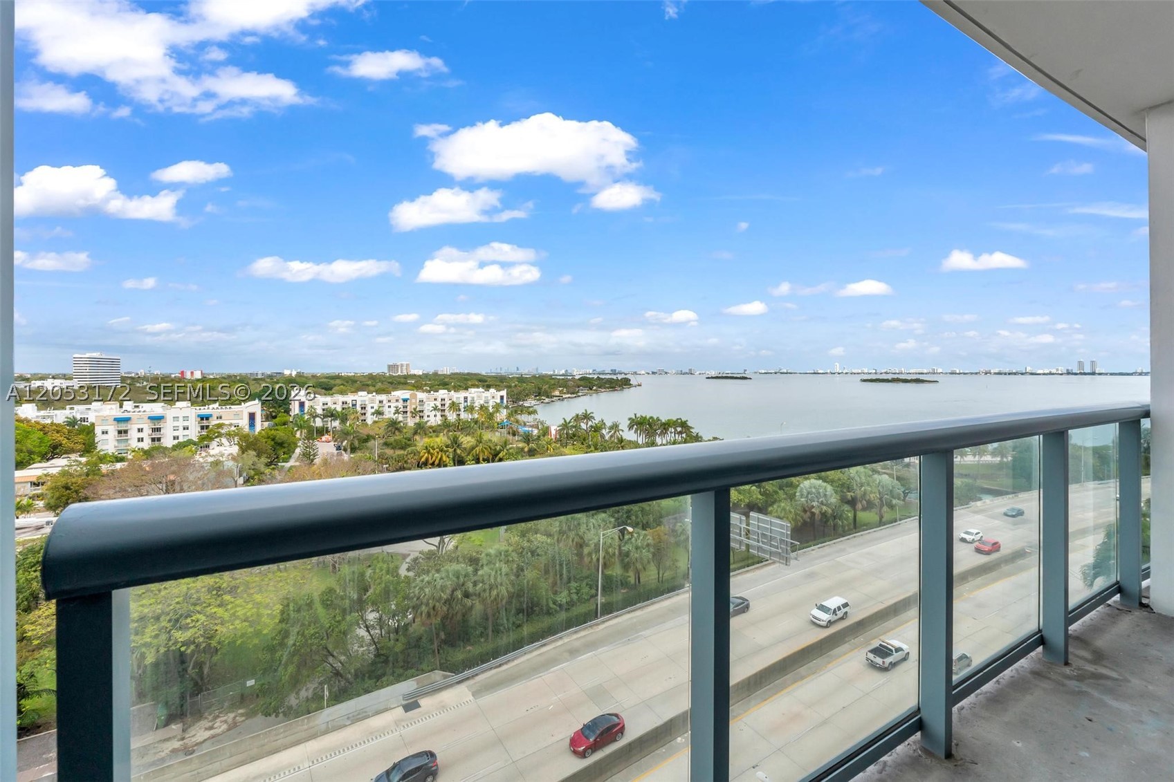 BLUE CONDO - Residential Lease