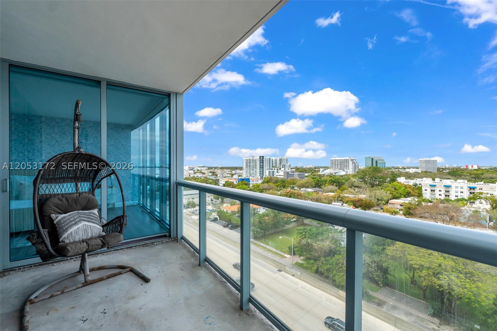 BLUE CONDO - Residential Lease