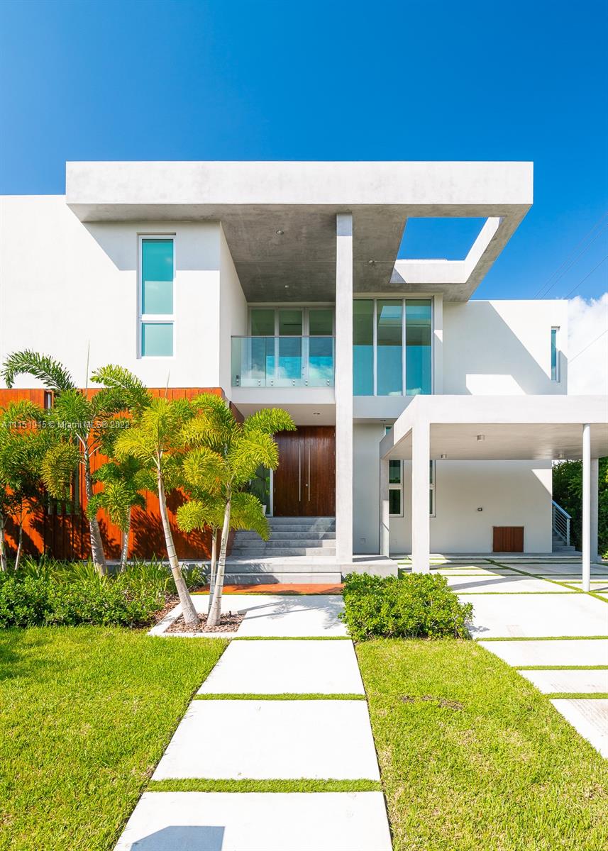 TROPICAL ISLE HOMES SUB - Residential