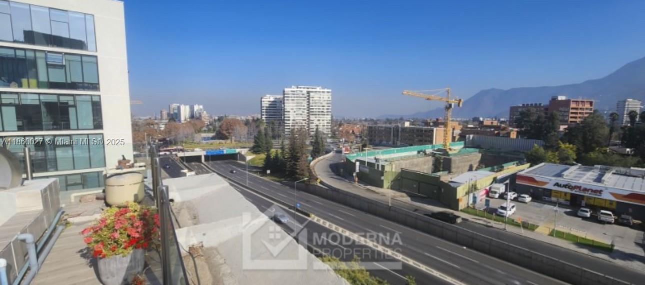 For Sale: 6-Story Commercial & Residential Building – Estoril

An exceptional investment opportunity across from the upcoming Estoril Metro station.
 • Total Area: 1,702 m² (lot size 1,700 m²)
 • Floors 1–4: Currently operating as a luxury furniture showroom, open floor plan ideal for retail, offices, or mixed-use adaptation.
 • Floors 5–6: Two spacious apartments with panoramic views, perfect for residential or executive use.
 • Parking: Interior courtyard with 30 vehicle spaces.
 • Layout: Flexible open-plan design throughout, allowing easy reconfiguration.

This unique property combines prime commercial visibility with exclusive residential living, strategically located in front of a future metro station, ensuring high accessibility and long-term value growth.