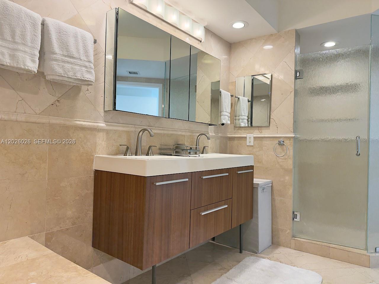 OCEANIA IV CONDO - Residential Lease