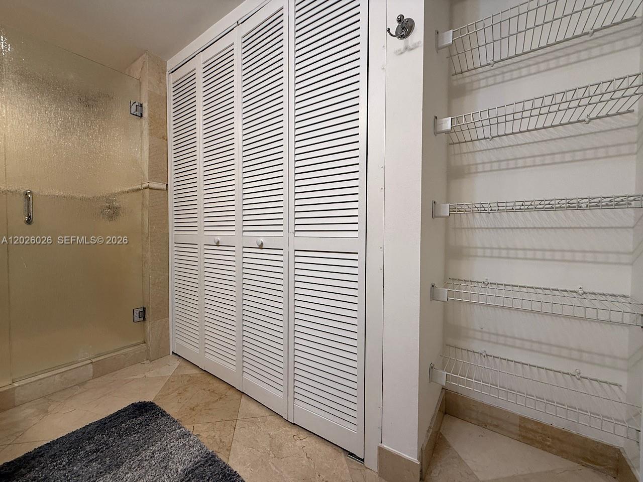 OCEANIA IV CONDO - Residential Lease
