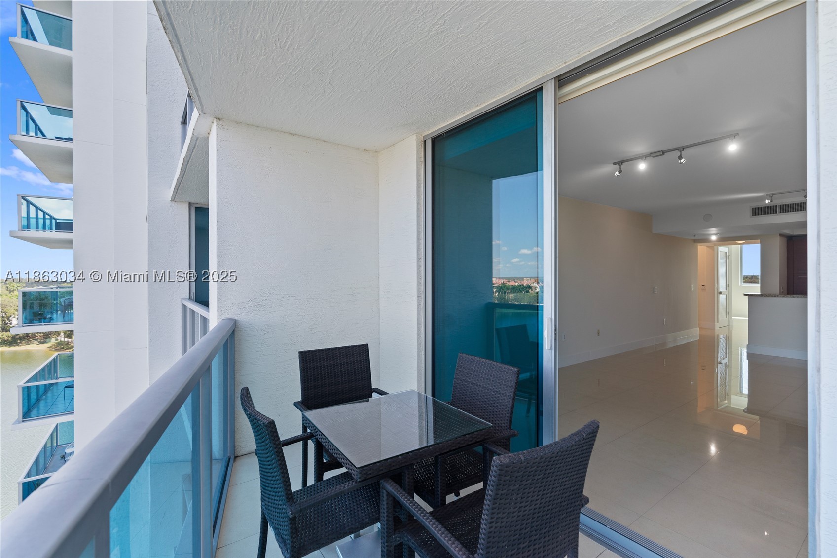 TAO SAWGRASS CONDOMINIUM - Residential