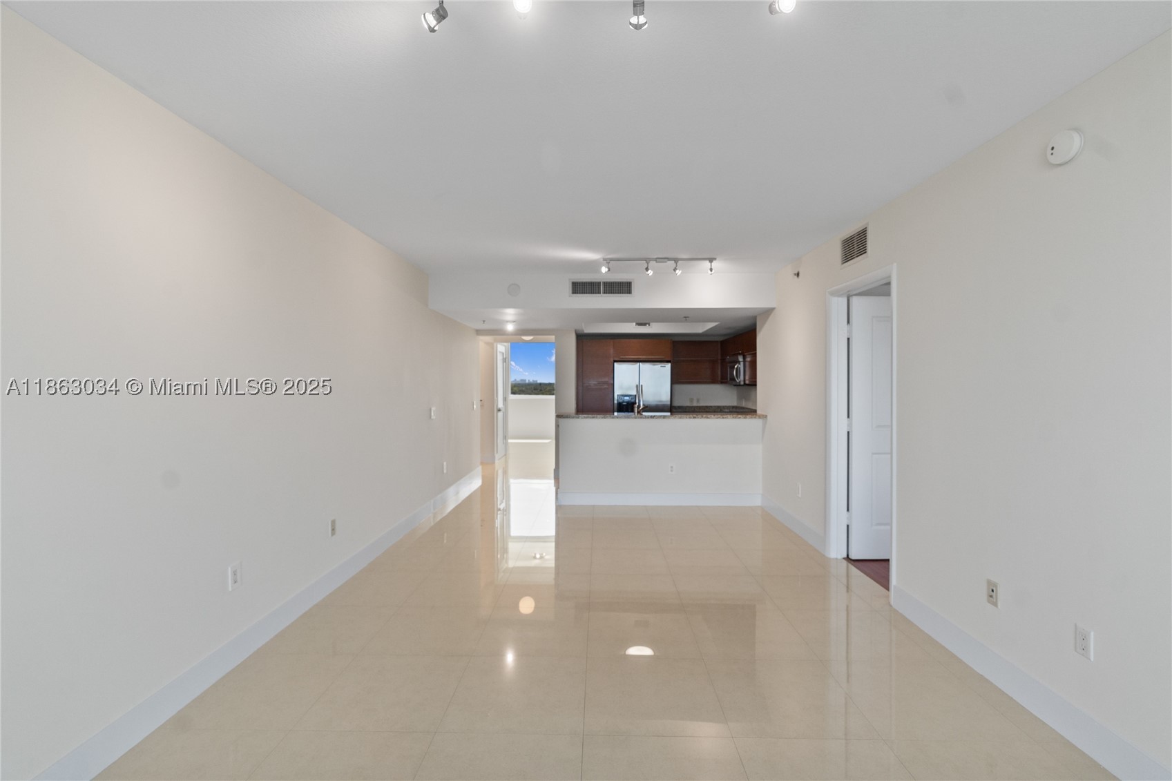 TAO SAWGRASS CONDOMINIUM - Residential