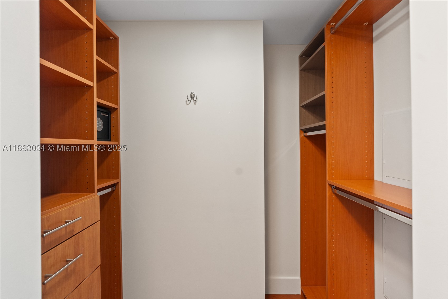 TAO SAWGRASS CONDOMINIUM - Residential
