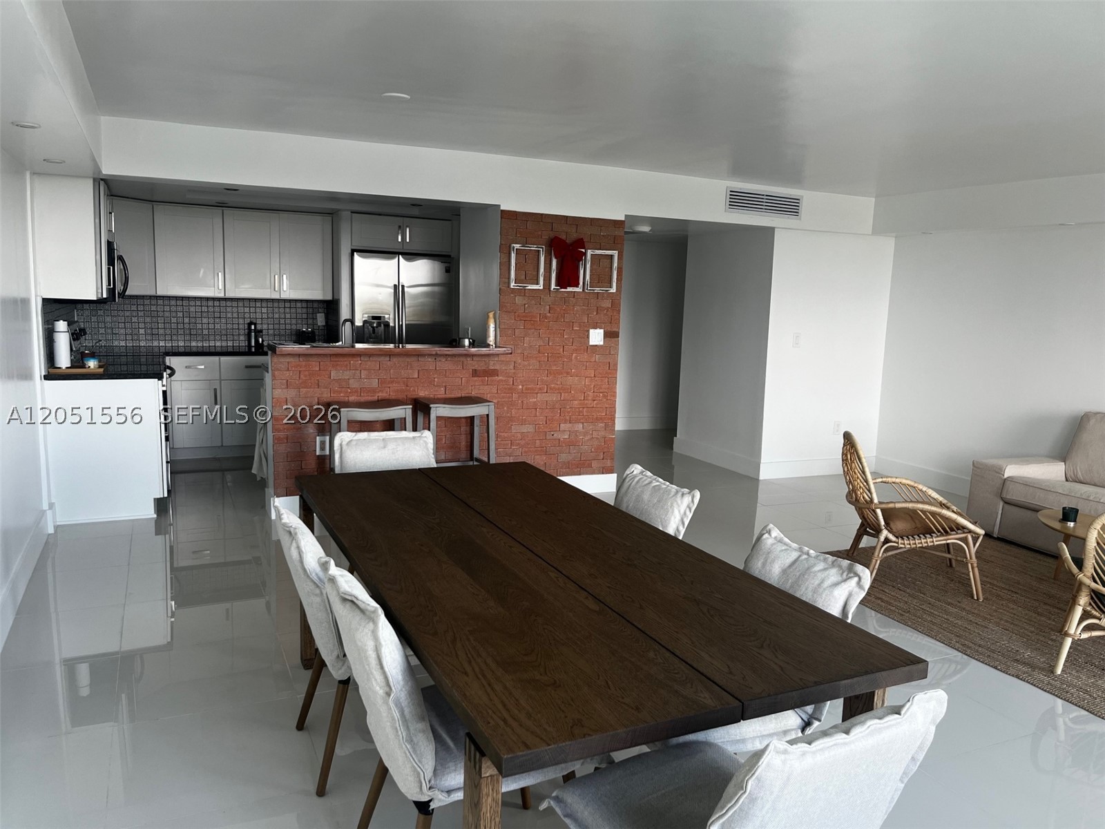 10000 PLAZA CONDO-NORTH T - Residential Lease