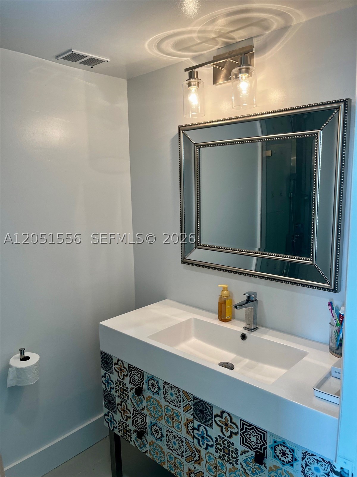 10000 PLAZA CONDO-NORTH T - Residential Lease