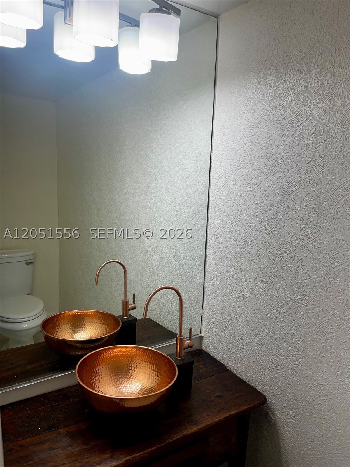 10000 PLAZA CONDO-NORTH T - Residential Lease