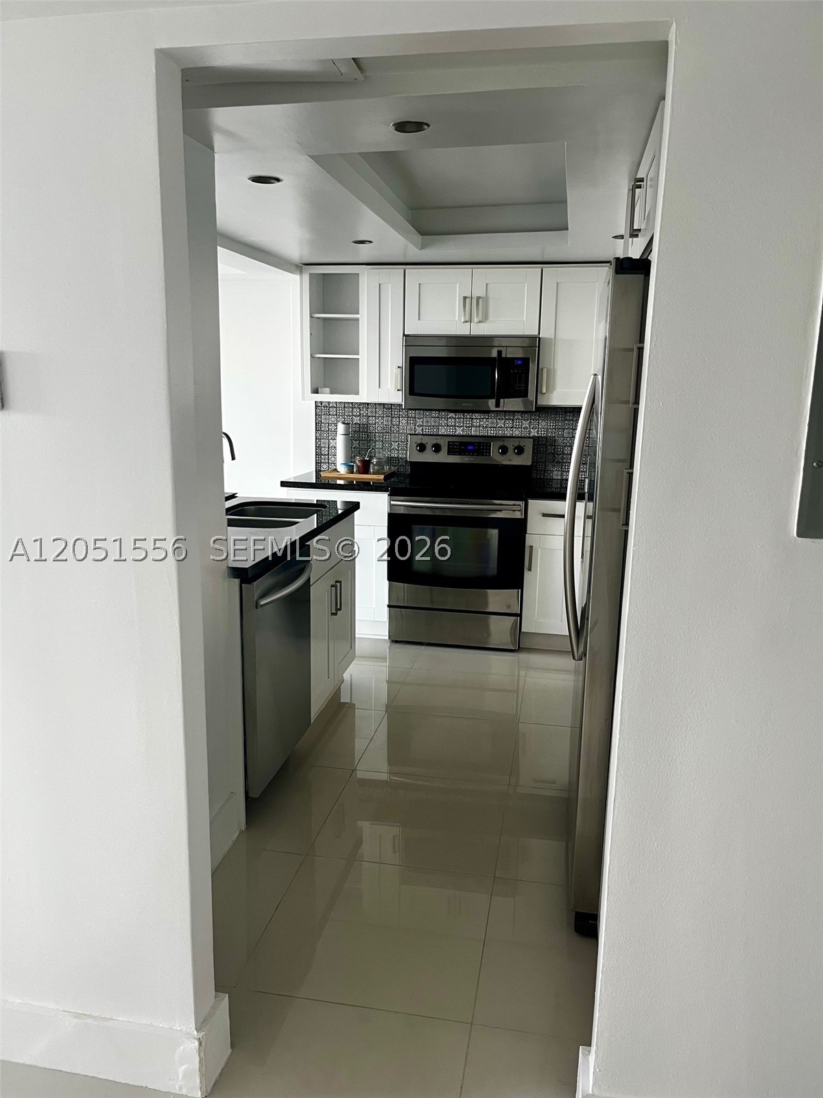 10000 PLAZA CONDO-NORTH T - Residential Lease