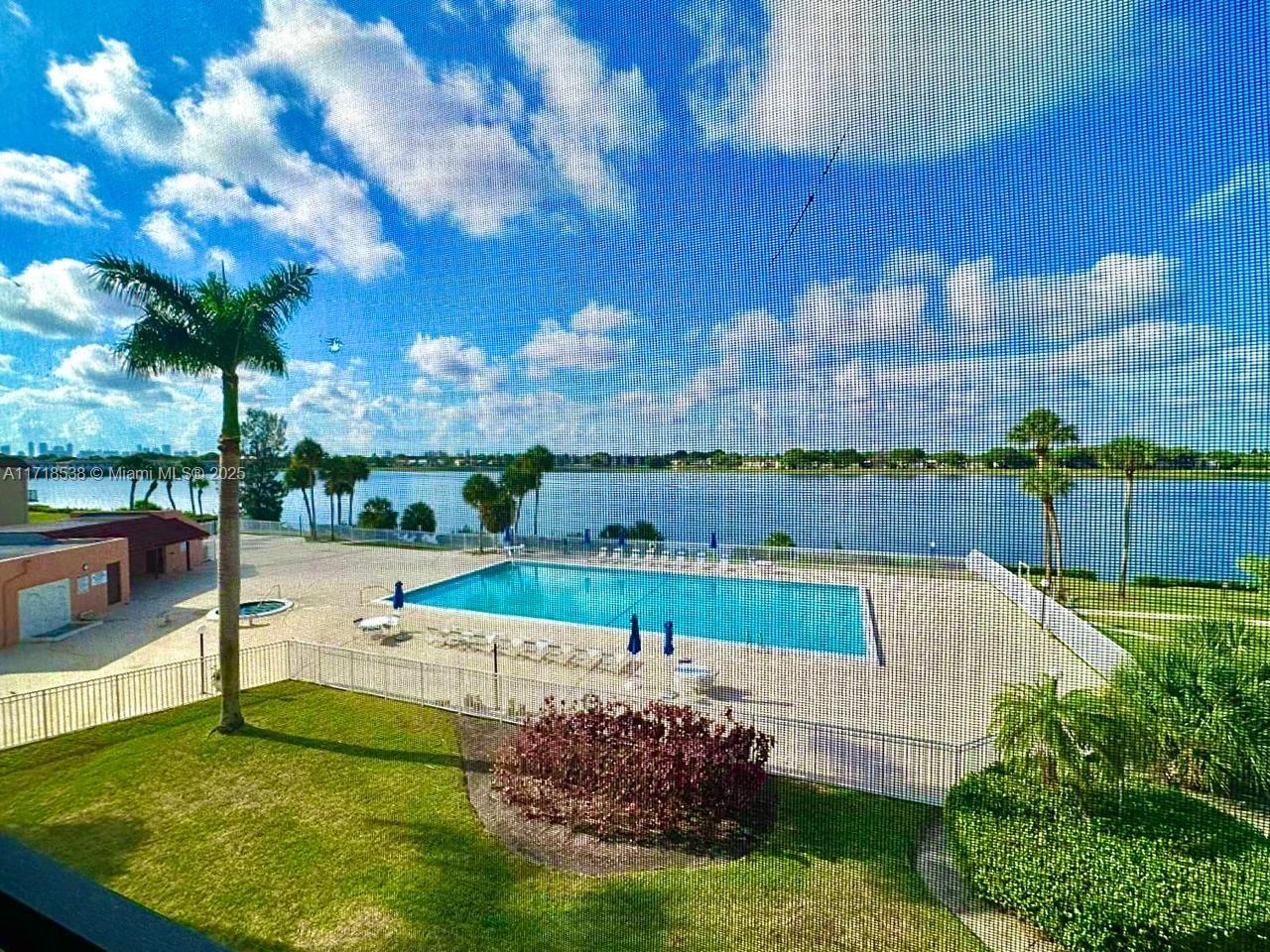 LAKE VIEW OF CALIF CLUB C - Residential