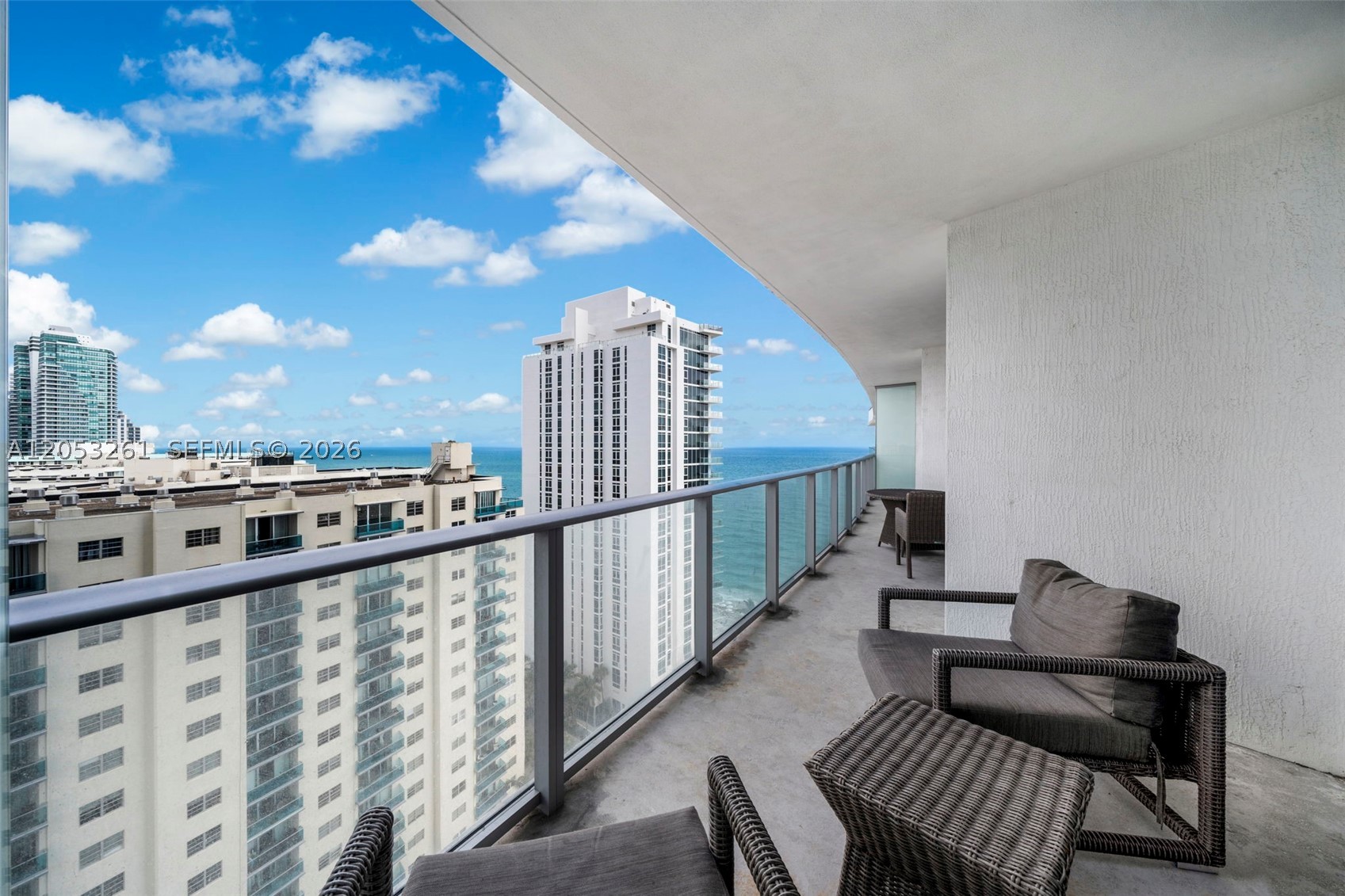 LYFE BEACH RESORT - Residential