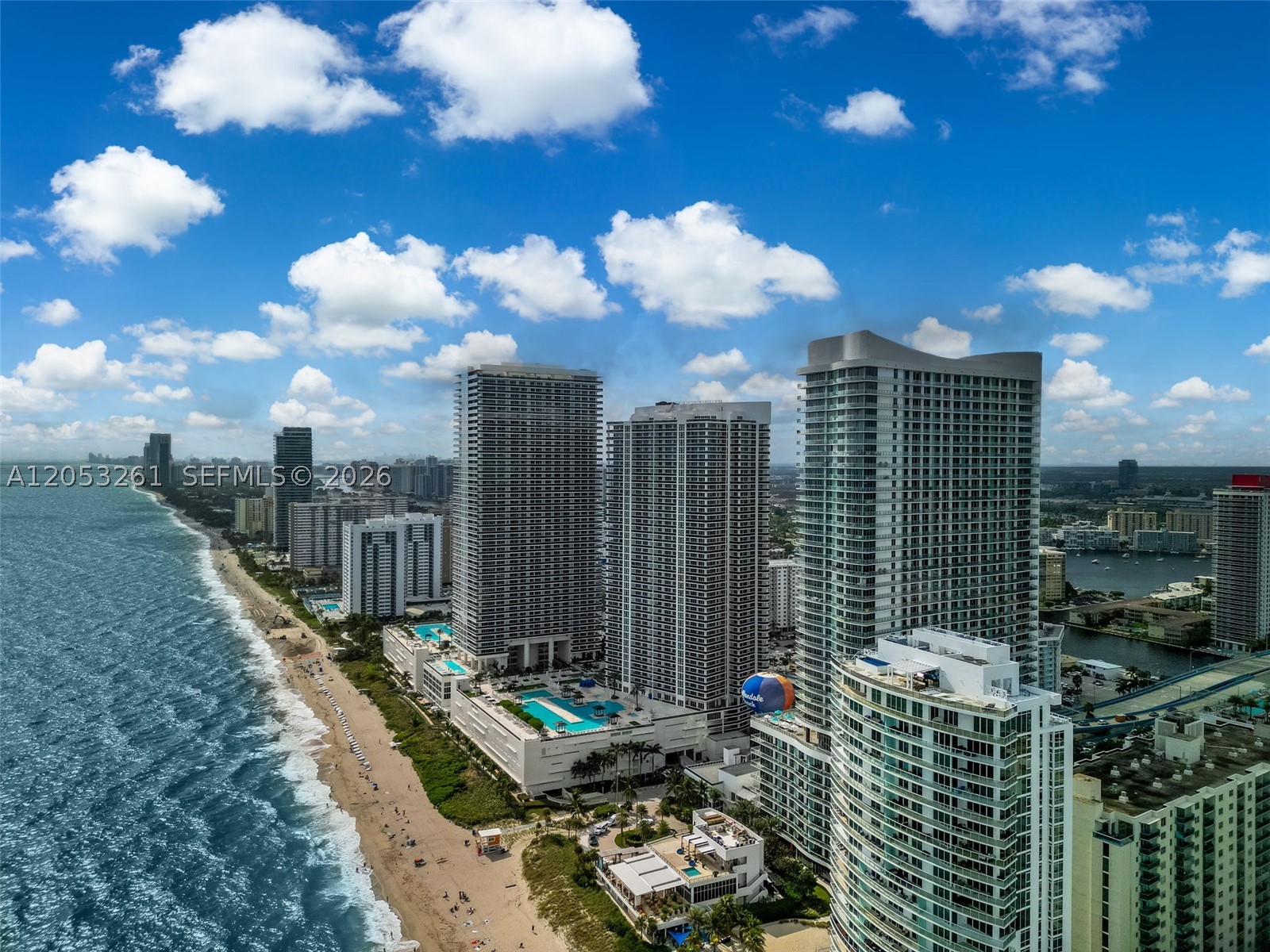 LYFE BEACH RESORT - Residential