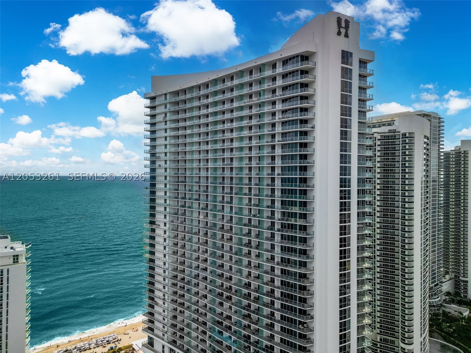 LYFE BEACH RESORT - Residential