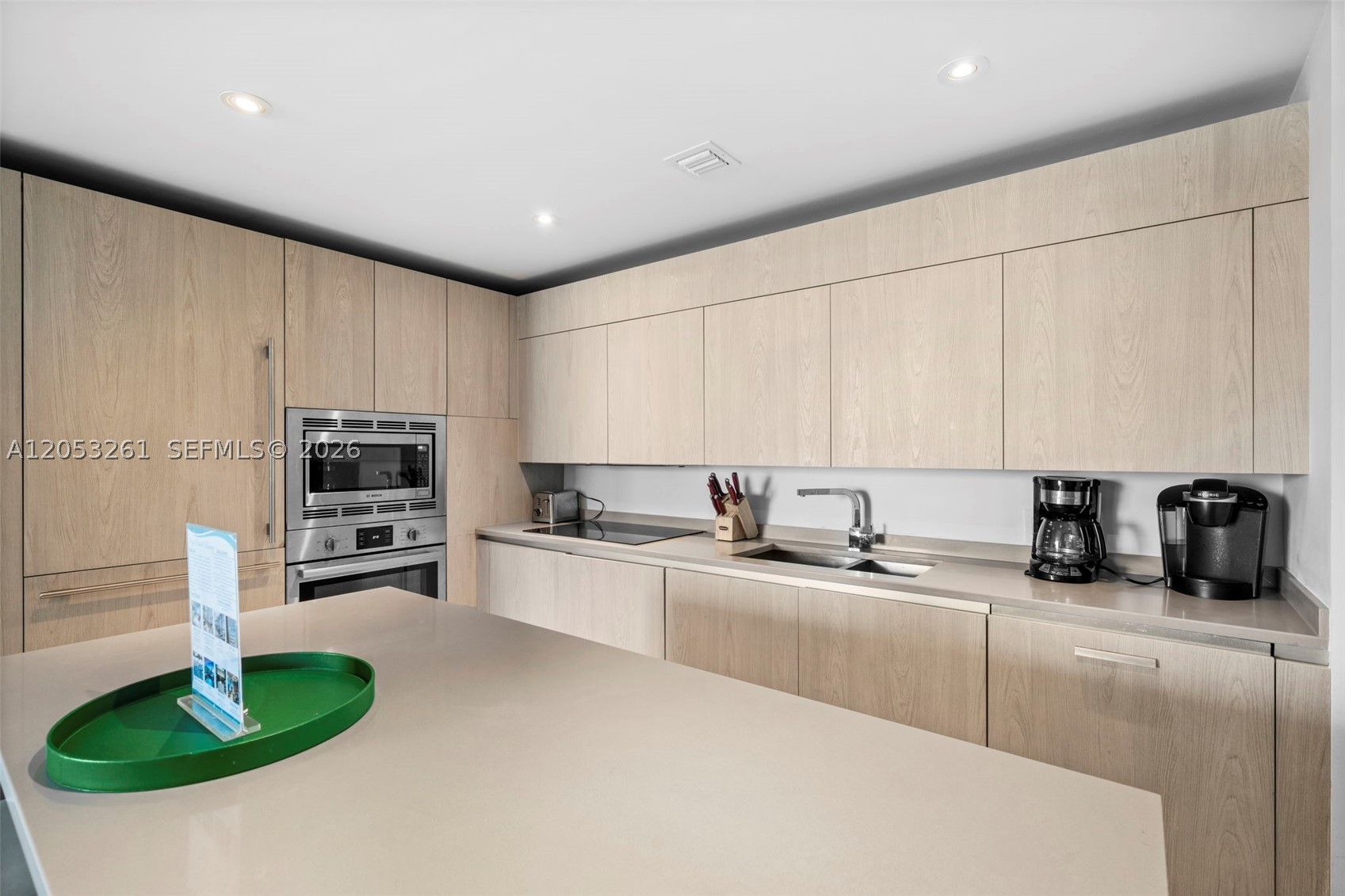 LYFE BEACH RESORT - Residential