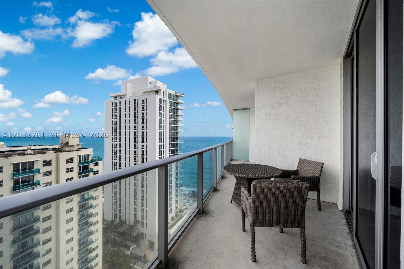 LYFE BEACH RESORT - Residential