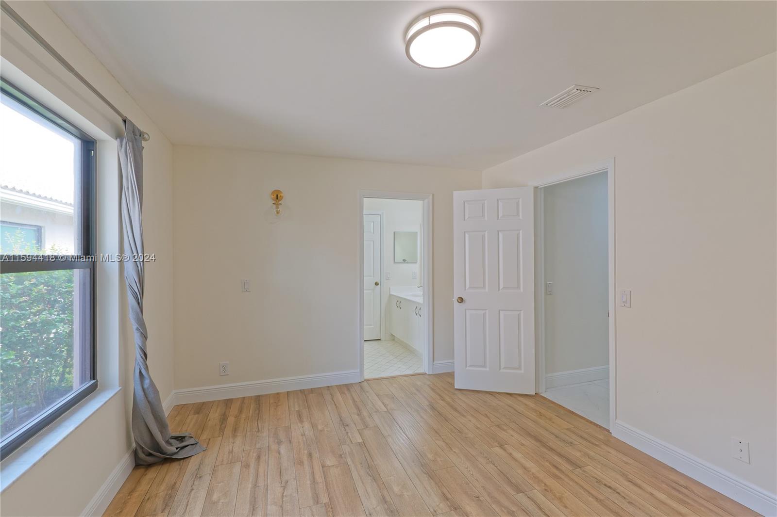 SECTOR 4 - Residential Lease