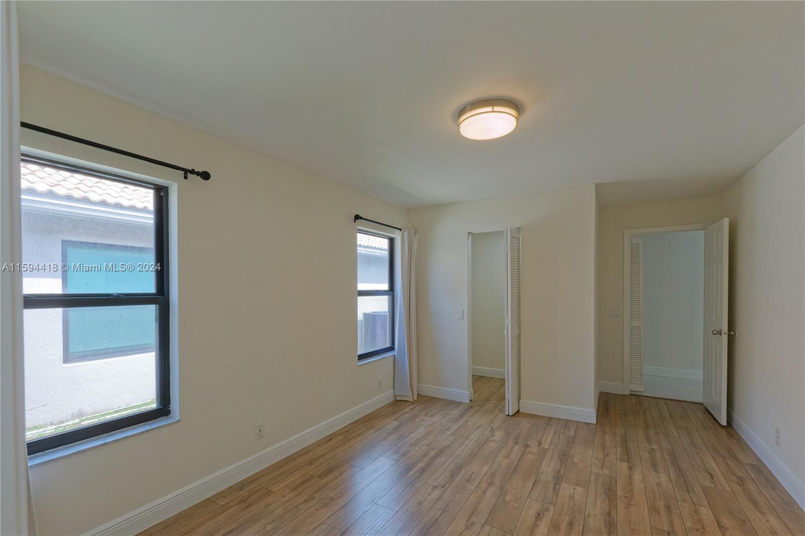 SECTOR 4 - Residential Lease