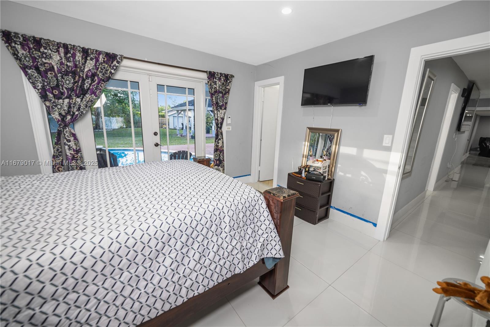 CARIBBEAN ESTATES - Residential
