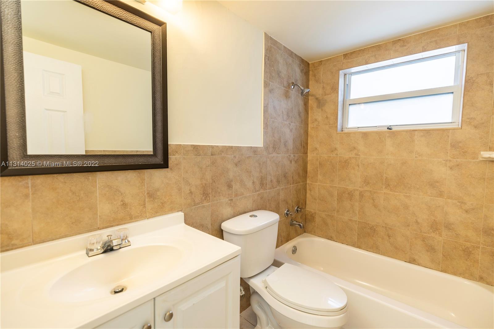 CYPRESS COVE - Residential Lease